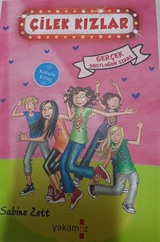 Çilek Kızlar