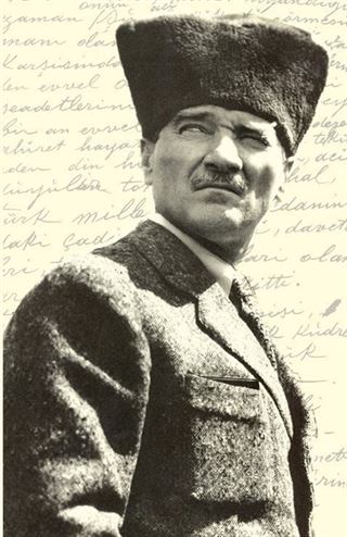 Atatürk 5 - Yumuşak Kapak Defter