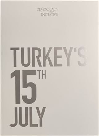 15 Temmuz Fotoğraf Albümü (Büyük Boy, İngilizce)