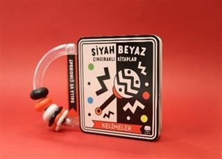 Siyah Beyaz Çıngıraklı Kitaplar