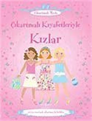 Çıkartmalı Kıyafetleriyle Kızlar